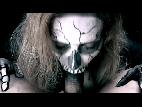 ❤️ Rapariga demoníaca a chupar pilas com a sua boca negra e a engolir esperma. ☑ Porno bonito em pt.kassa-standupbar.ru ️❤